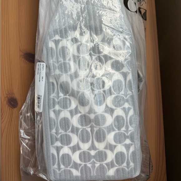 🥰coach Sullivan Pack In Signature Canvas - Picture 6 of 12